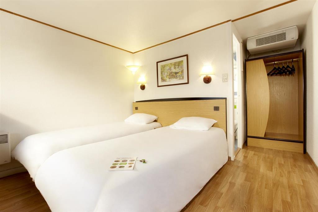 Hotel Campanile Lourdes Extérieur photo