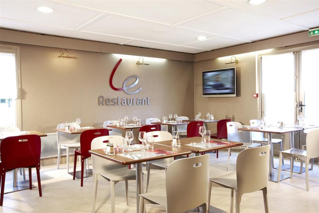 Hotel Campanile Lourdes Extérieur photo